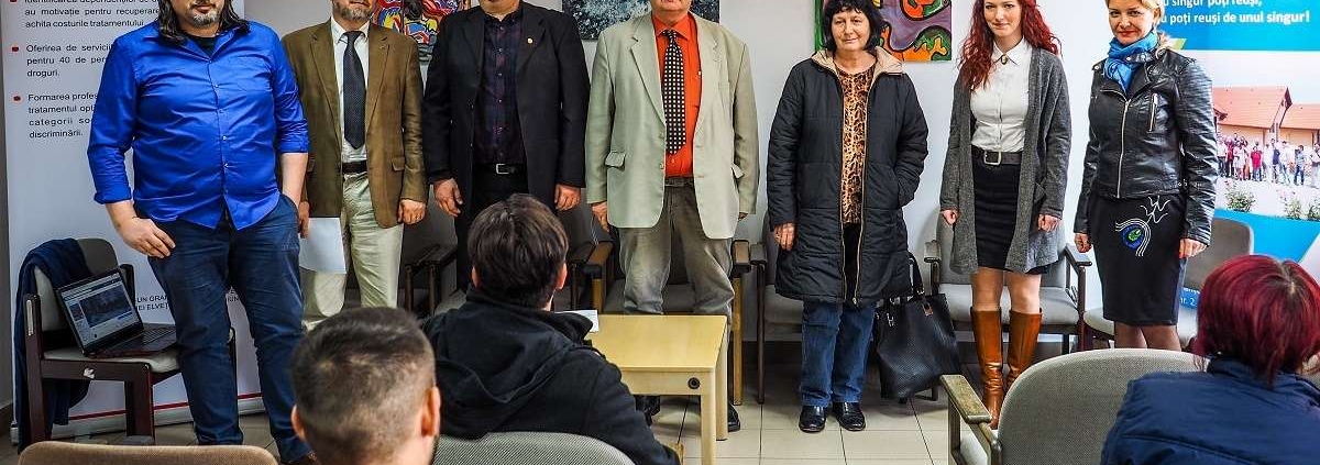 Reabilitarea dependenţilor de alcool şi droguri din medii defavorizate